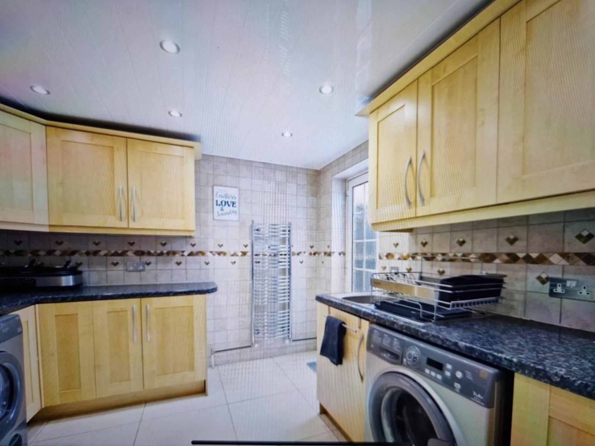 Marlows Diamond 4 Bedroom Home Марлоу Екстериор снимка